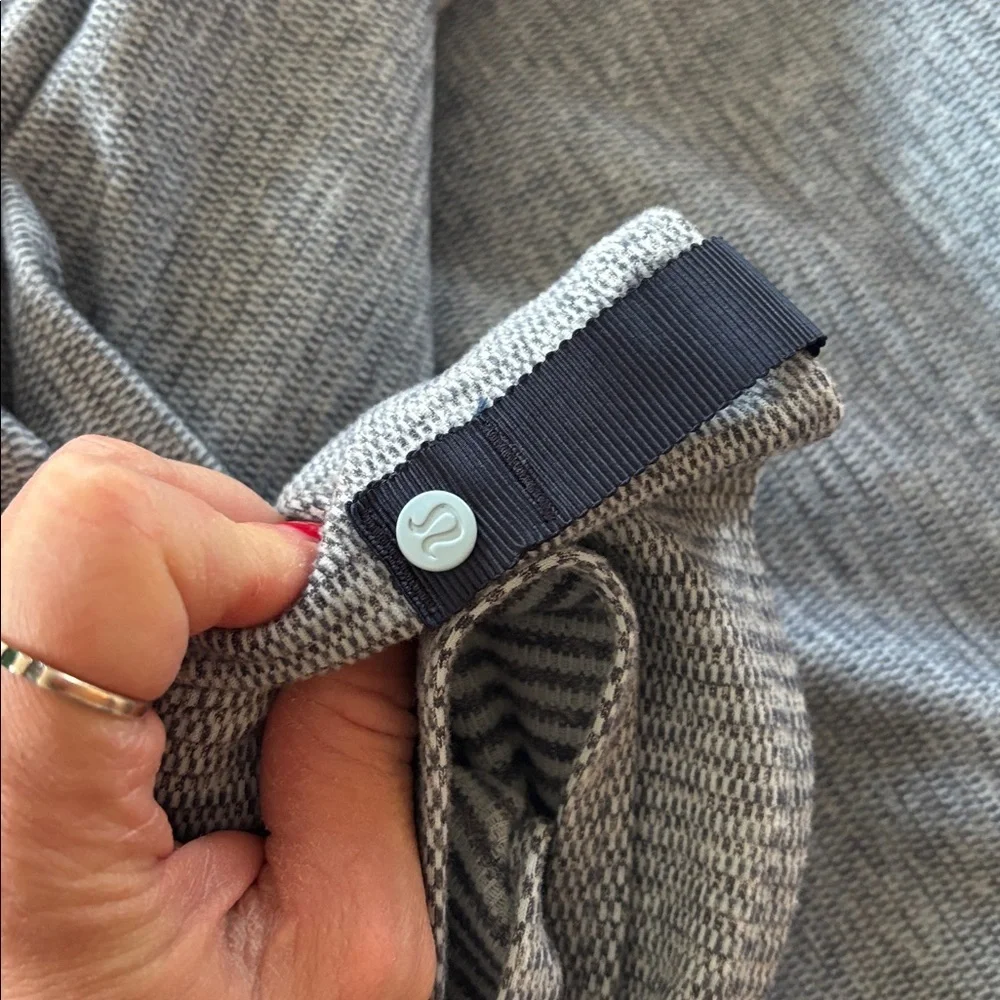 Lululemon Athletics Blue Stripe Button Adjustable Scarf Wrap